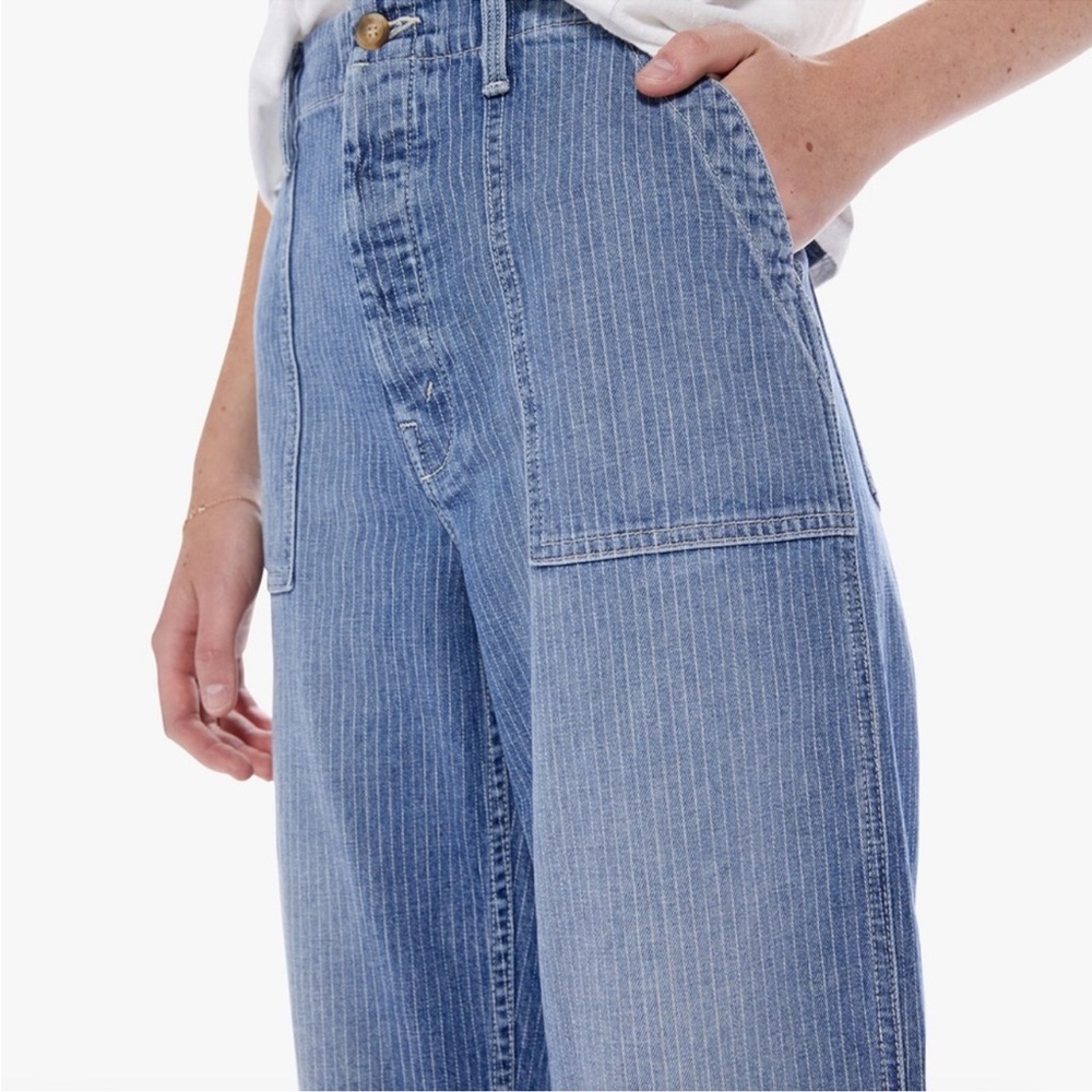 MOTHER Denim Patch Pocket Private On The Right Track Ankle Fray Jean - 31